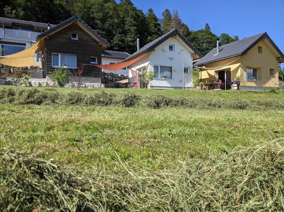 Gîte Chez Toinette Saignelégier Exterior foto